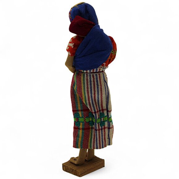 Vintage Guatemalan Handcrafted Wooden Doll In Traditional Attire - Picture 3 of 6